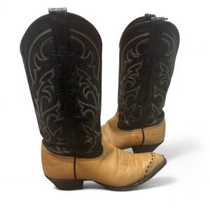 Tong Lama | Men’s Black & Tan Western Cowboy Boots | 7.5